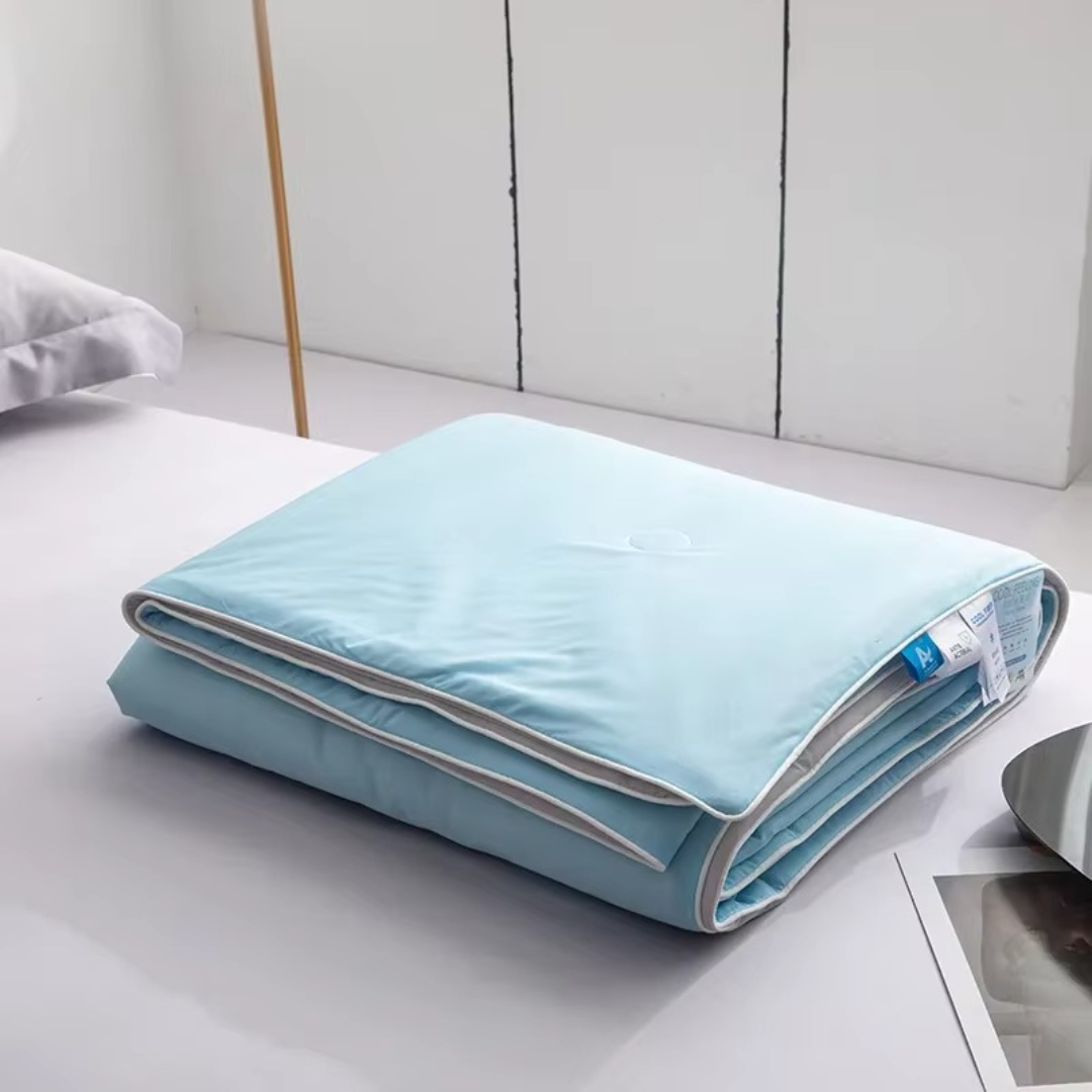 The Ice Sheet Ultra Cooling Blanket